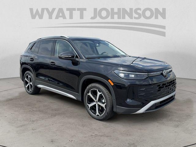 new 2025 Volkswagen Tiguan car, priced at $35,576