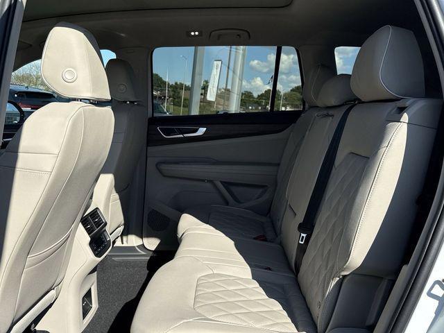 new 2026 Volkswagen Atlas car, priced at $50,137