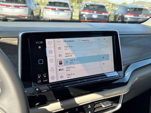 new 2026 Volkswagen Atlas car, priced at $50,137