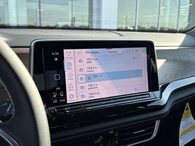 new 2026 Volkswagen Atlas car, priced at $40,643