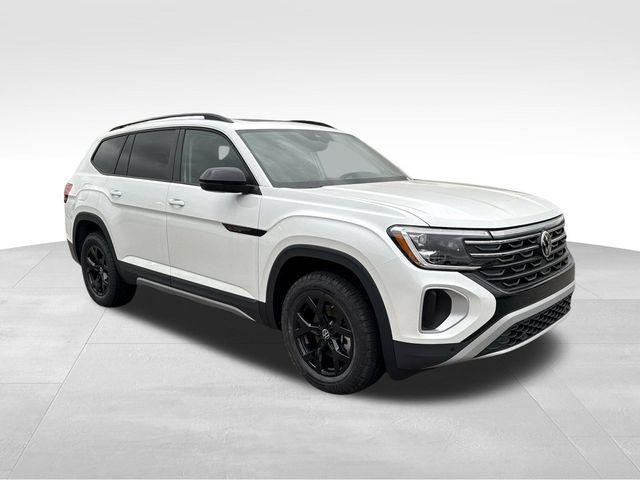 new 2026 Volkswagen Atlas car, priced at $45,629
