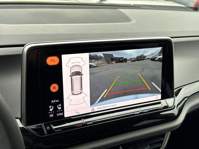 new 2026 Volkswagen Atlas car, priced at $45,629