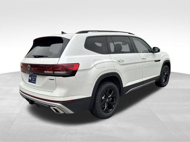 new 2026 Volkswagen Atlas car, priced at $45,629