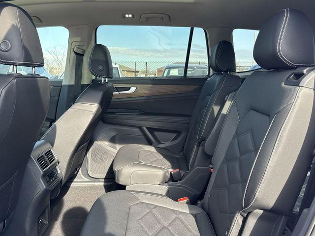 new 2026 Volkswagen Atlas car, priced at $43,873