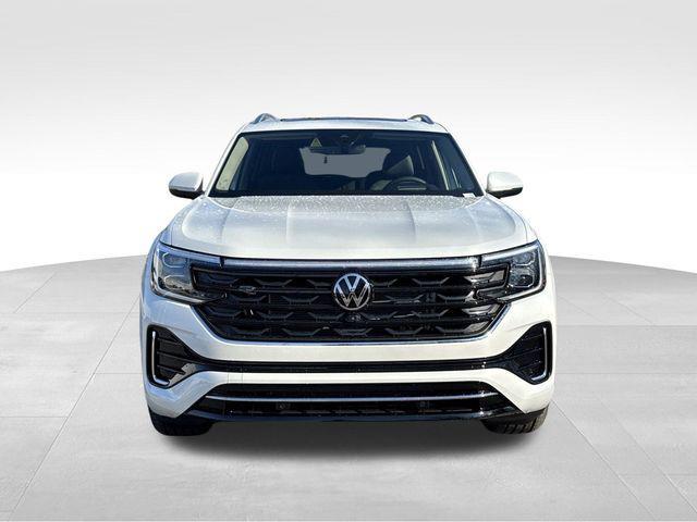 new 2026 Volkswagen Atlas car, priced at $50,881