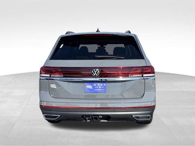 new 2026 Volkswagen Atlas car, priced at $42,978