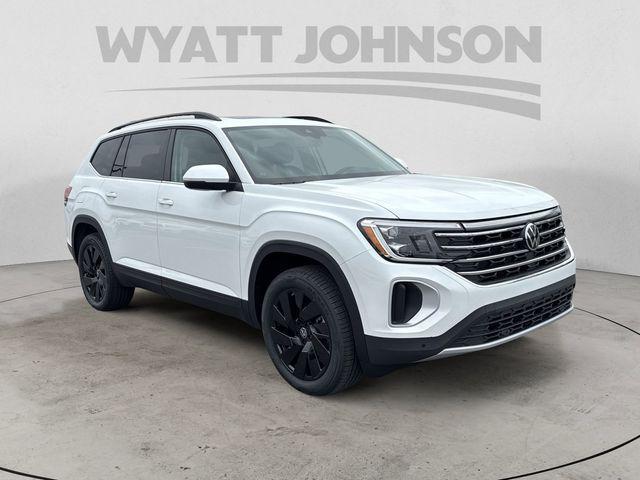 new 2026 Volkswagen Atlas car, priced at $46,999