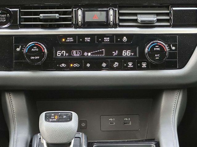 new 2025 Nissan Pathfinder car, priced at $37,500