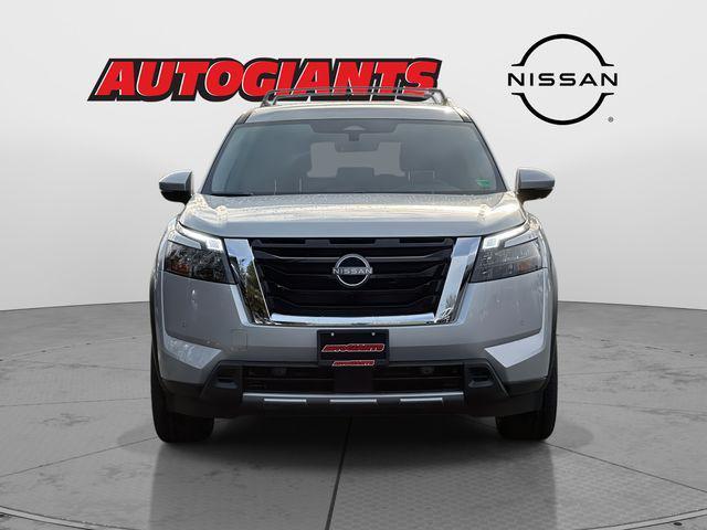 new 2025 Nissan Pathfinder car, priced at $37,500