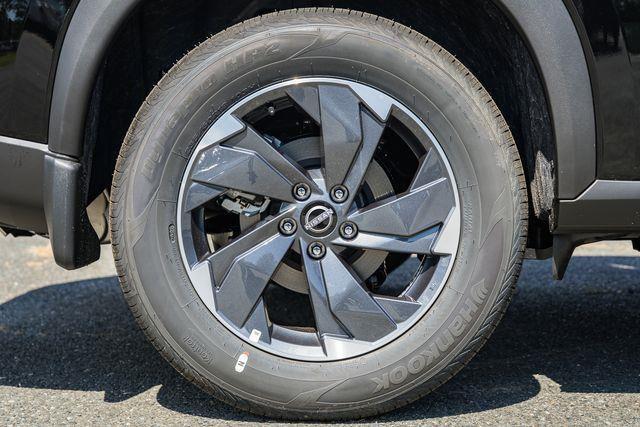 new 2026 Nissan Rogue car, priced at $28,874