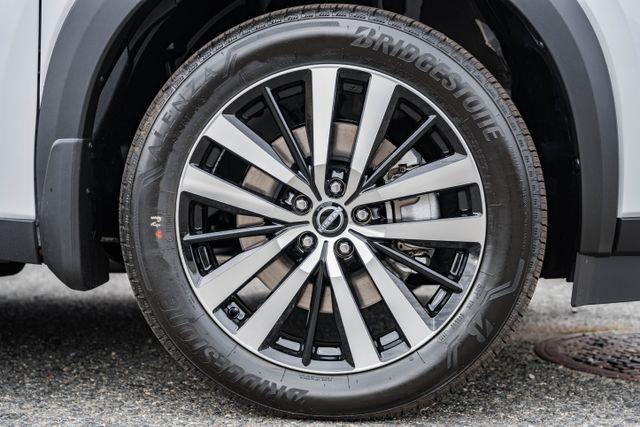 new 2025 Nissan Pathfinder car, priced at $49,050