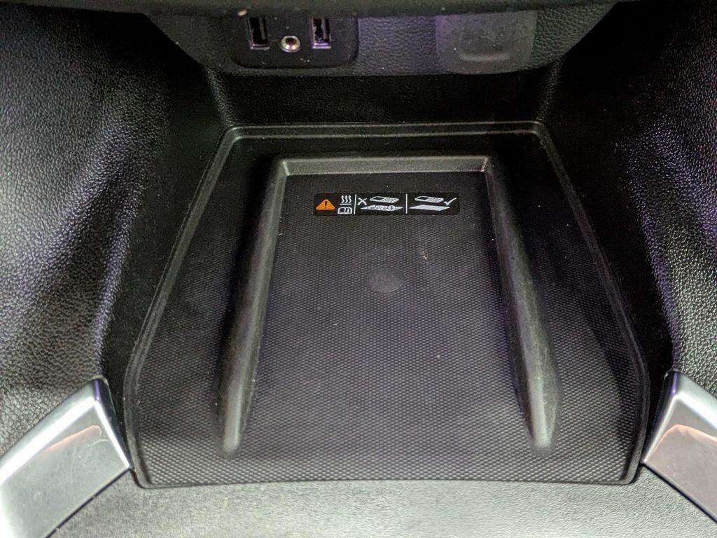 used 2023 Chevrolet Traverse car, priced at $29,490