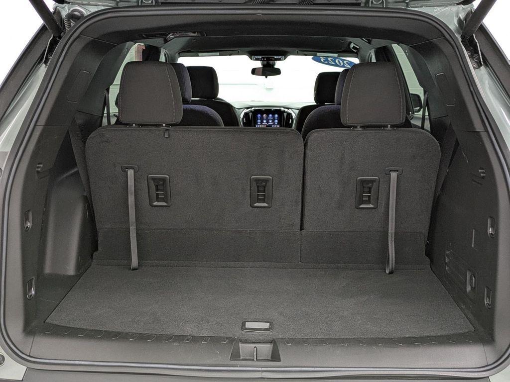 used 2023 Chevrolet Traverse car, priced at $29,490