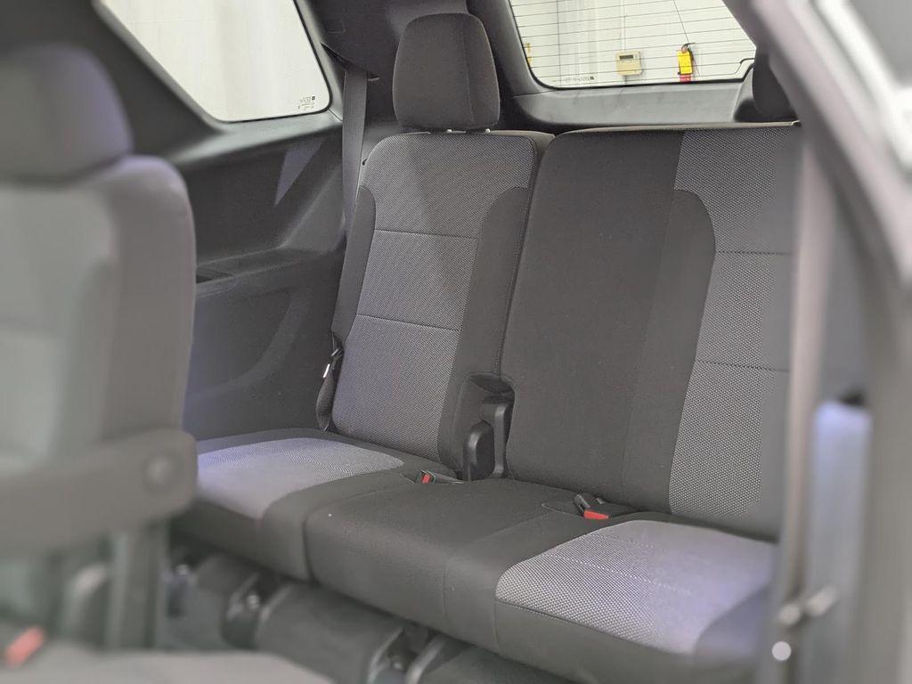 used 2023 Chevrolet Traverse car, priced at $29,490