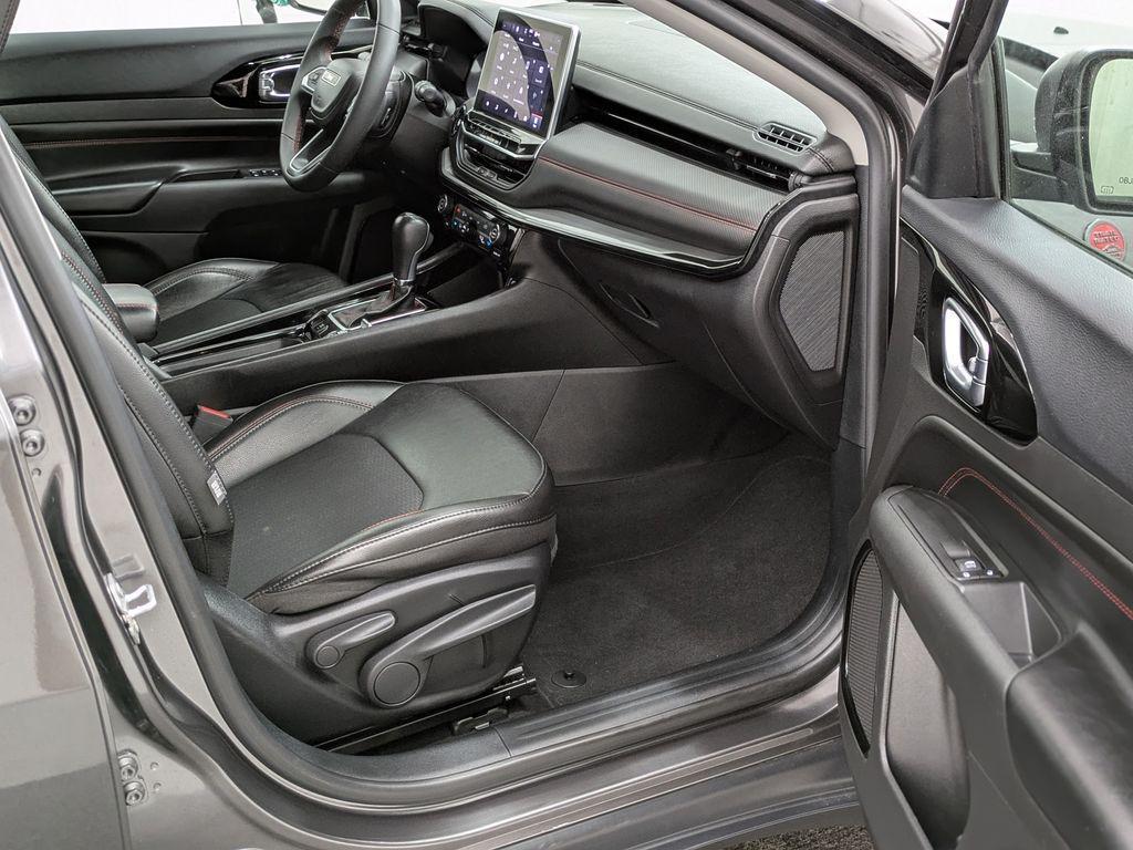 used 2022 Jeep Compass car, priced at $22,665