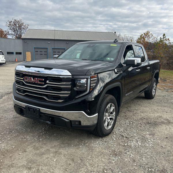 used 2024 GMC Sierra 1500 car, priced at $40,995