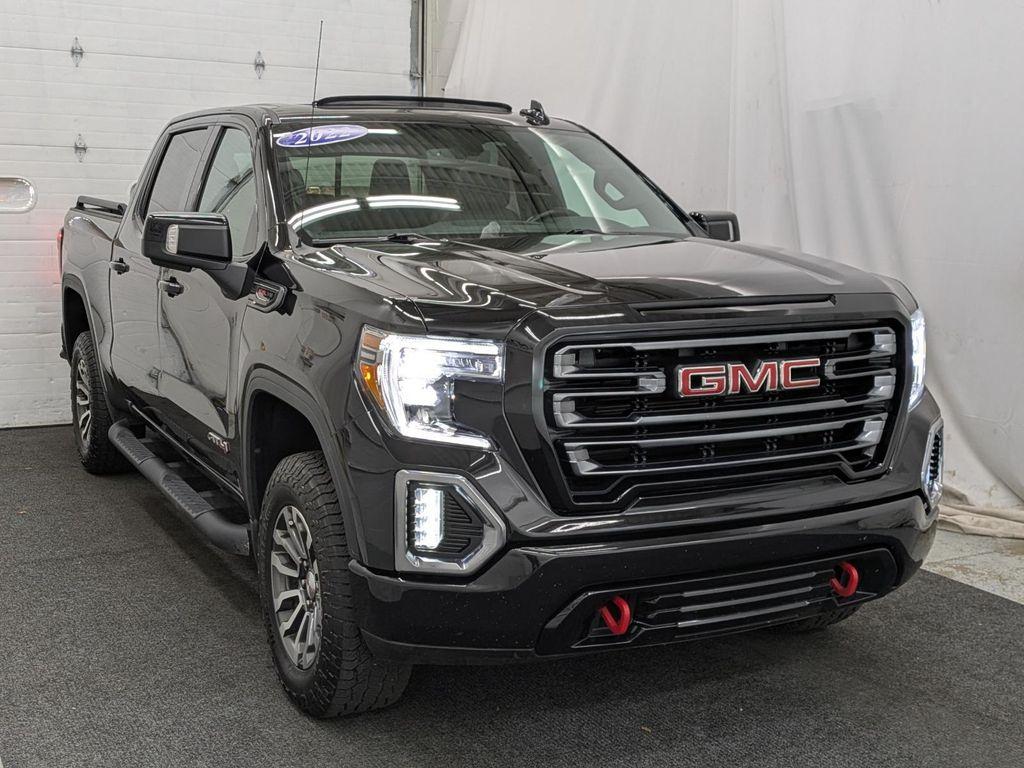 used 2022 GMC Sierra 1500 car, priced at $40,495