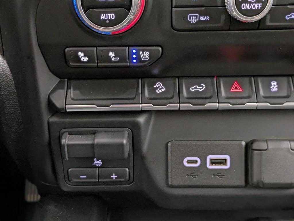 used 2022 GMC Sierra 1500 car, priced at $40,495