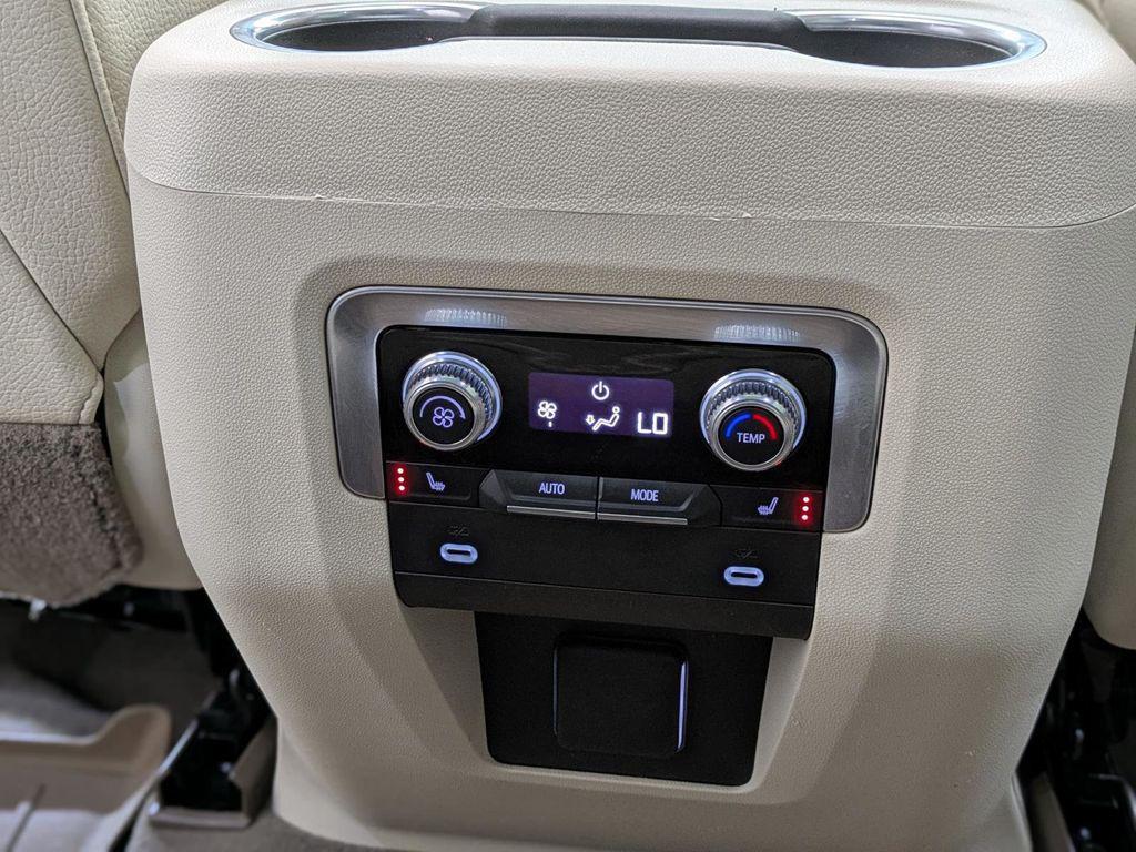 used 2021 GMC Yukon car, priced at $39,948