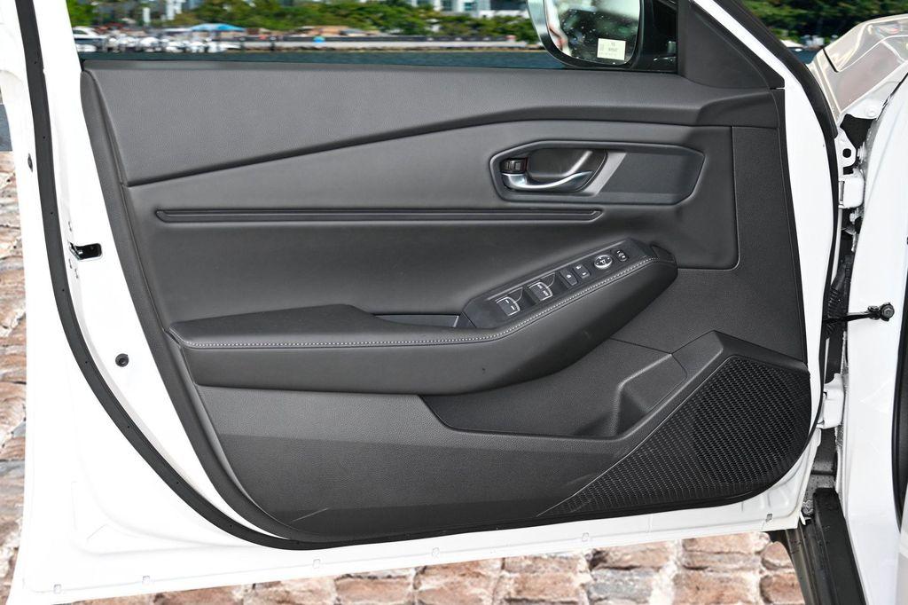 new 2025 Honda Accord Hybrid car, priced at $35,005