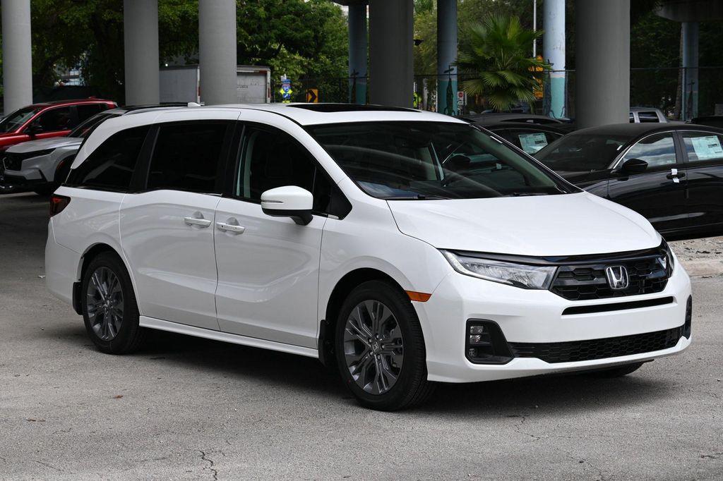 new 2026 Honda Odyssey car, priced at $48,951