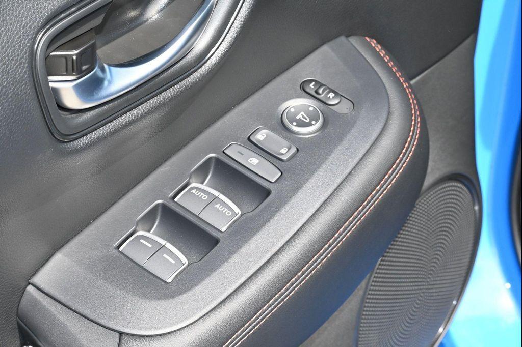 new 2026 Honda HR-V car, priced at $28,709