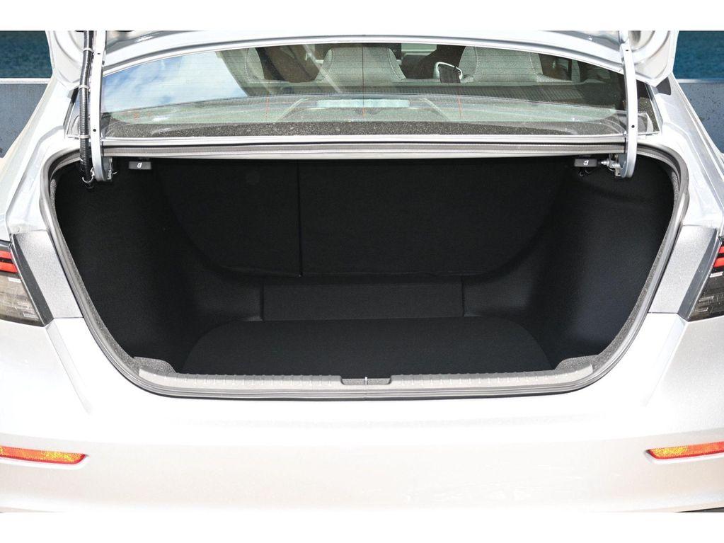 new 2025 Honda Accord Hybrid car, priced at $34,550