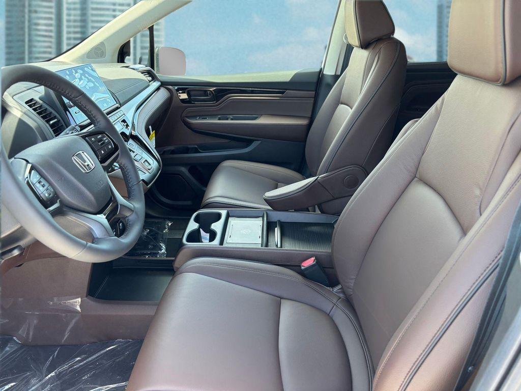 new 2025 Honda Odyssey car, priced at $48,811