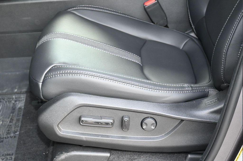 new 2026 Honda Pilot car, priced at $45,052