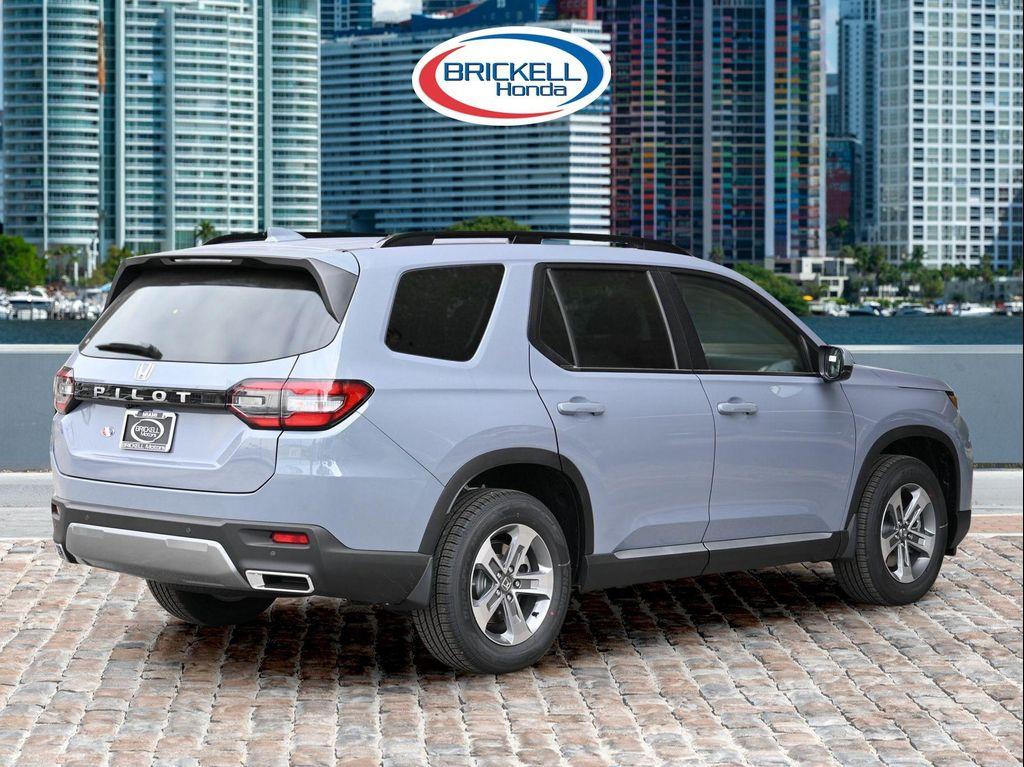 new 2026 Honda Pilot car, priced at $45,052