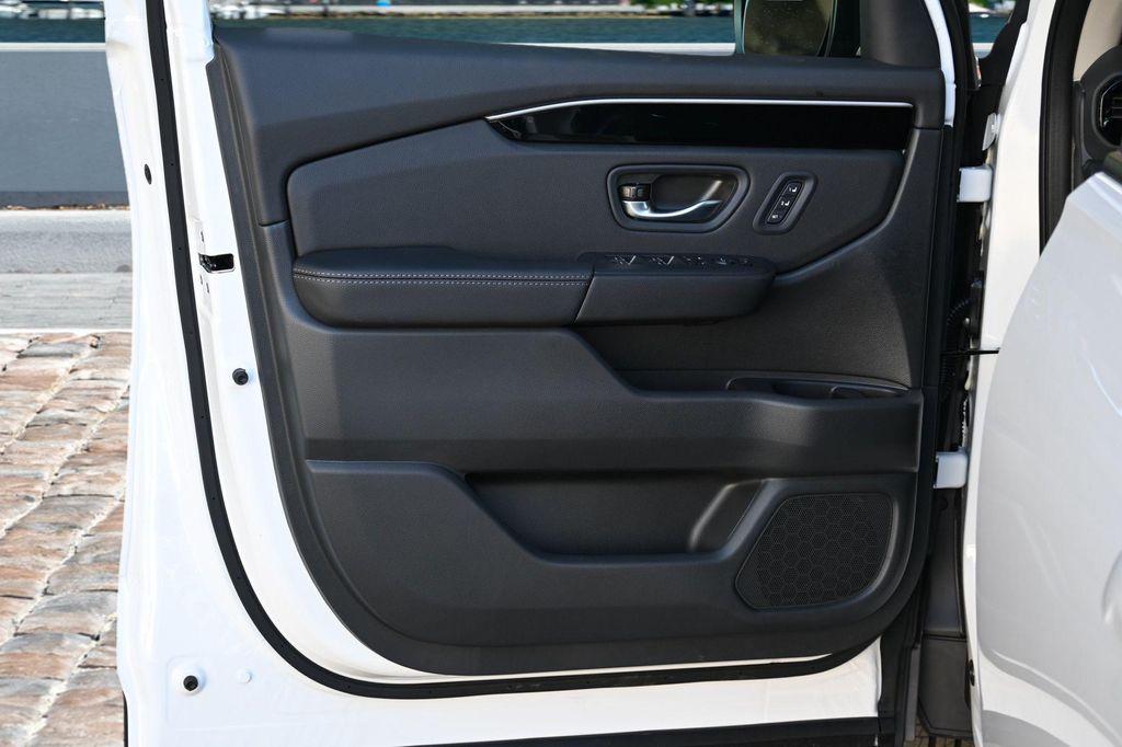 new 2026 Honda Pilot car, priced at $47,466