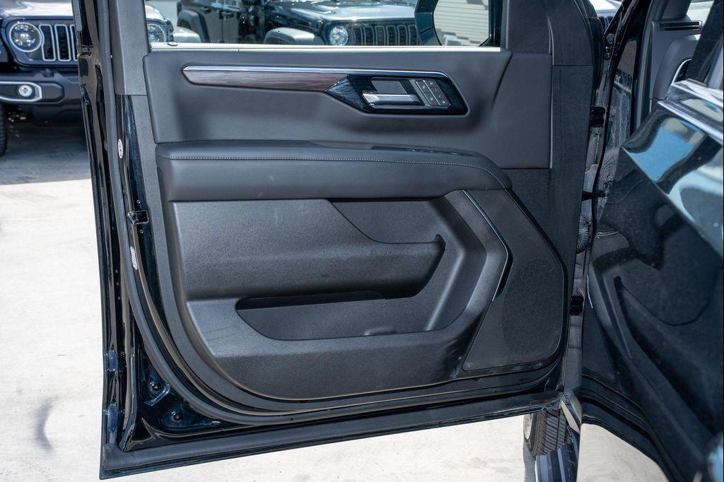 used 2025 Chevrolet Tahoe car, priced at $63,800