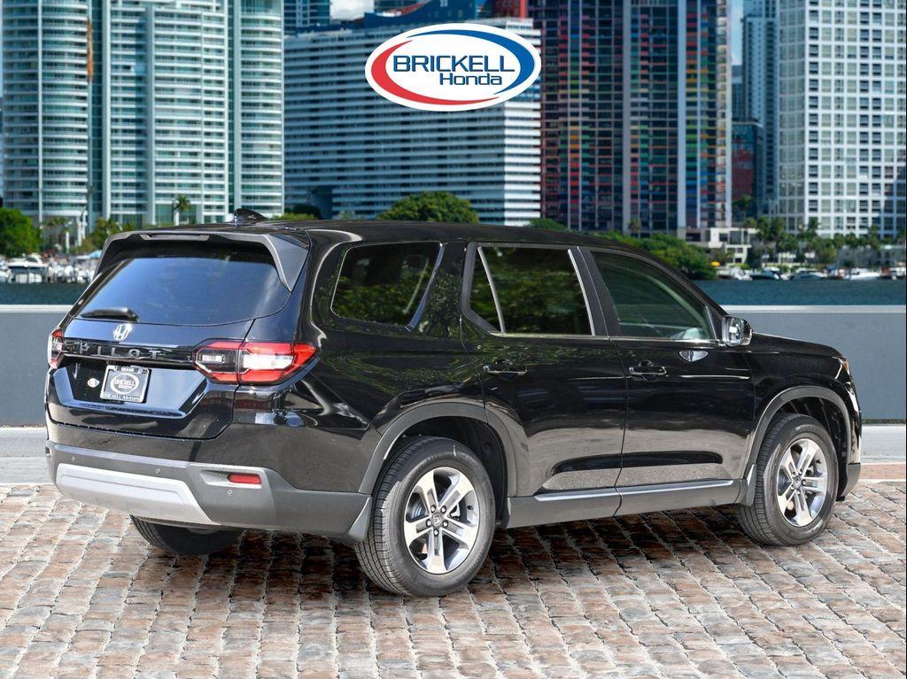 new 2026 Honda Pilot car, priced at $44,610