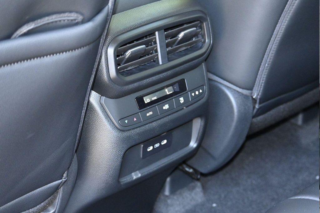 new 2026 Honda Pilot car, priced at $44,610