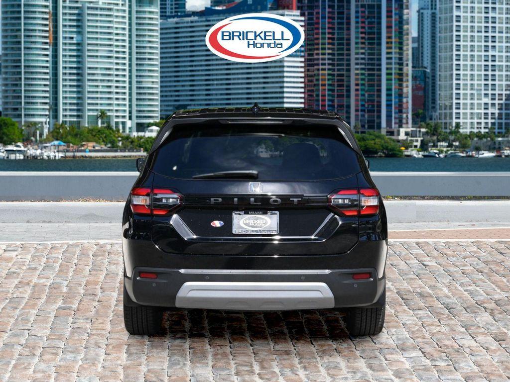 new 2026 Honda Pilot car, priced at $44,610