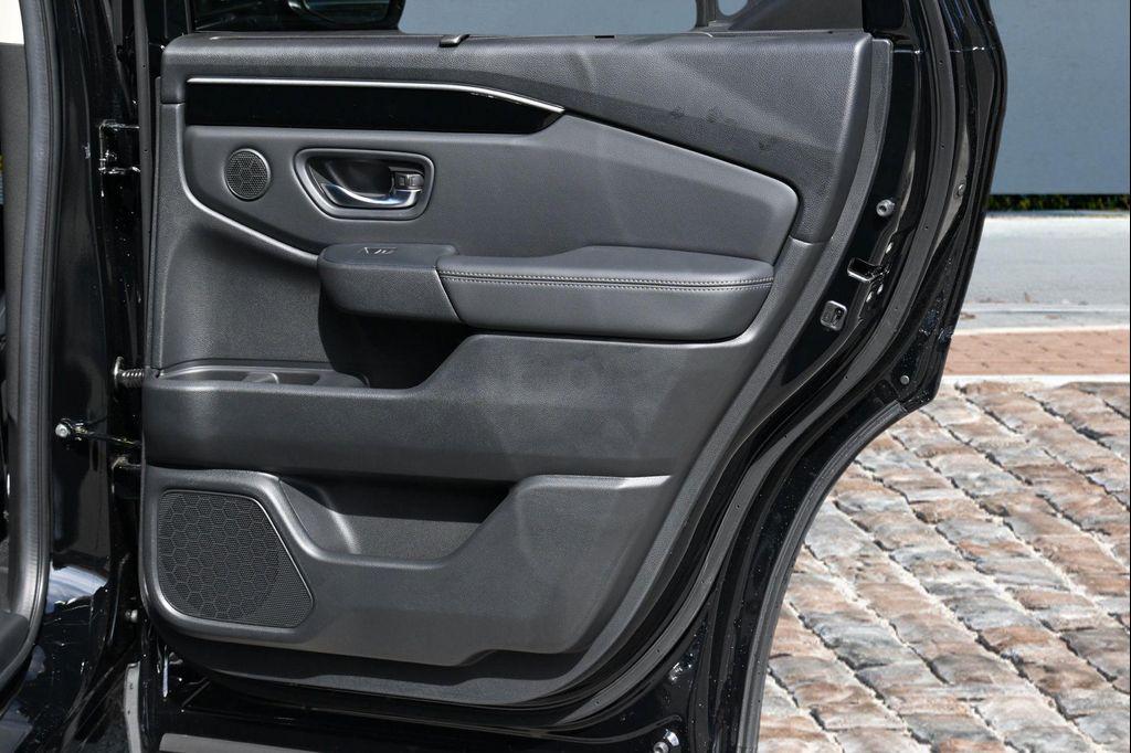 new 2026 Honda Pilot car, priced at $44,610