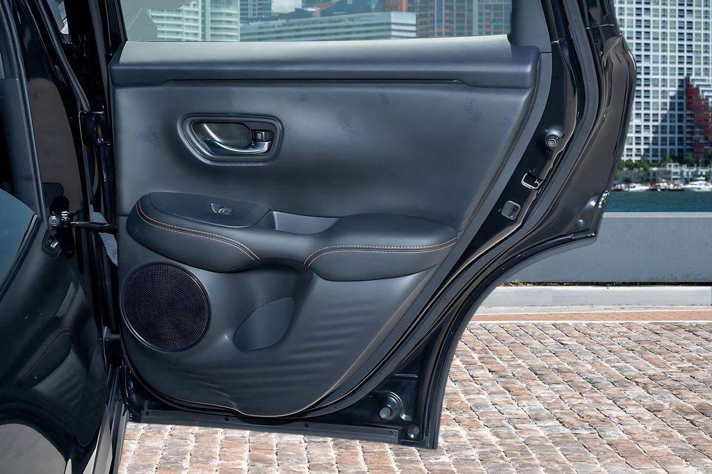 used 2025 Honda HR-V car, priced at $27,200