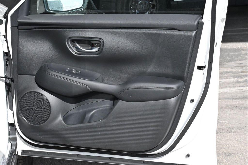 new 2026 Honda HR-V car, priced at $28,121