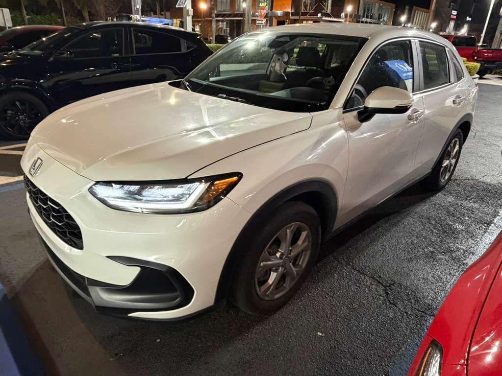 used 2025 Honda HR-V car, priced at $21,800