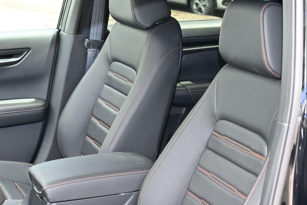 new 2026 Honda CR-V Hybrid car, priced at $39,773