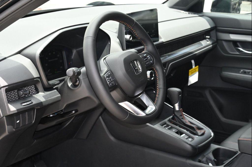 new 2026 Honda CR-V Hybrid car, priced at $39,773