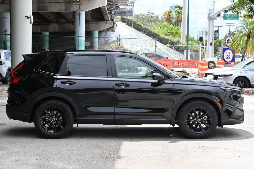 new 2026 Honda CR-V Hybrid car, priced at $39,773