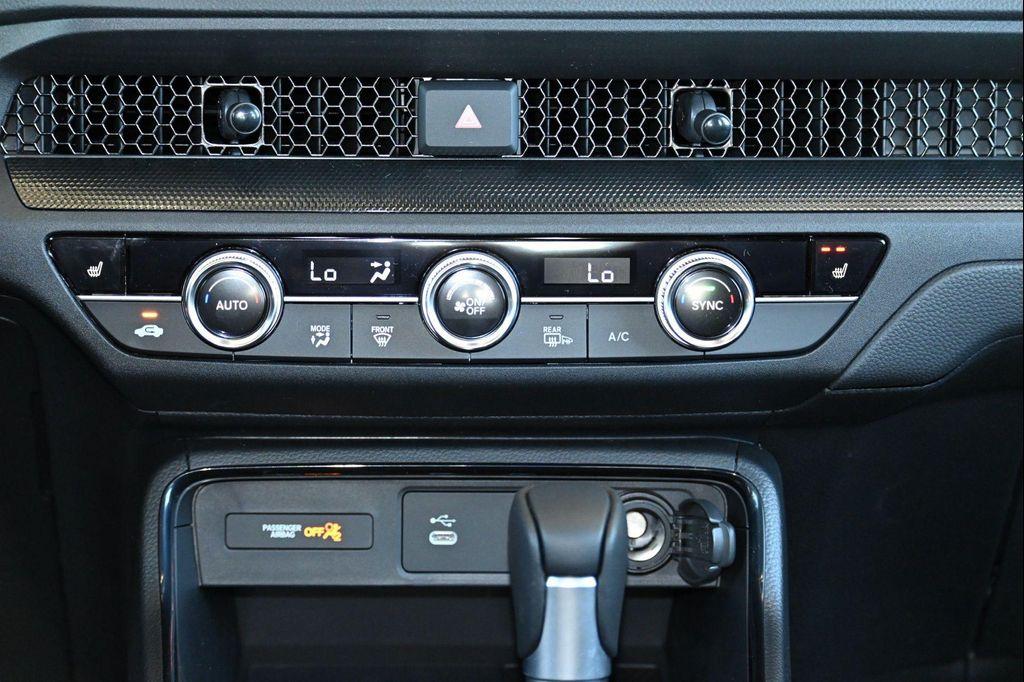 new 2026 Honda CR-V Hybrid car, priced at $36,709