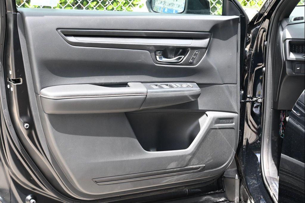 new 2026 Honda CR-V Hybrid car, priced at $36,709