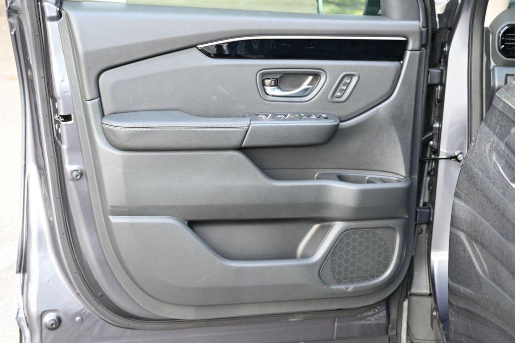 new 2026 Honda Pilot car, priced at $45,530