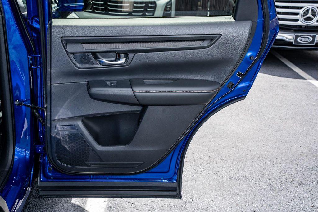 used 2025 Honda CR-V Hybrid car, priced at $33,600