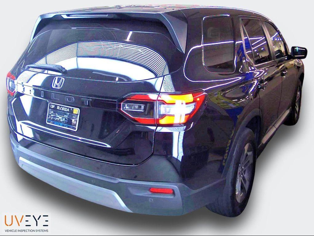 used 2024 Honda Pilot car, priced at $33,900
