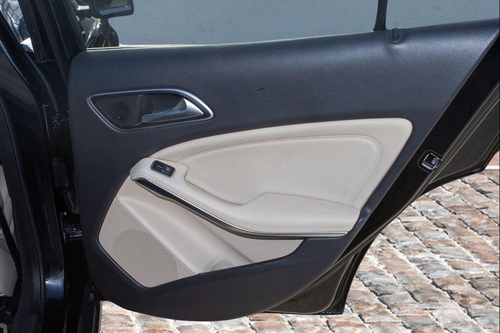 used 2020 Mercedes-Benz GLA 250 car, priced at $13,700