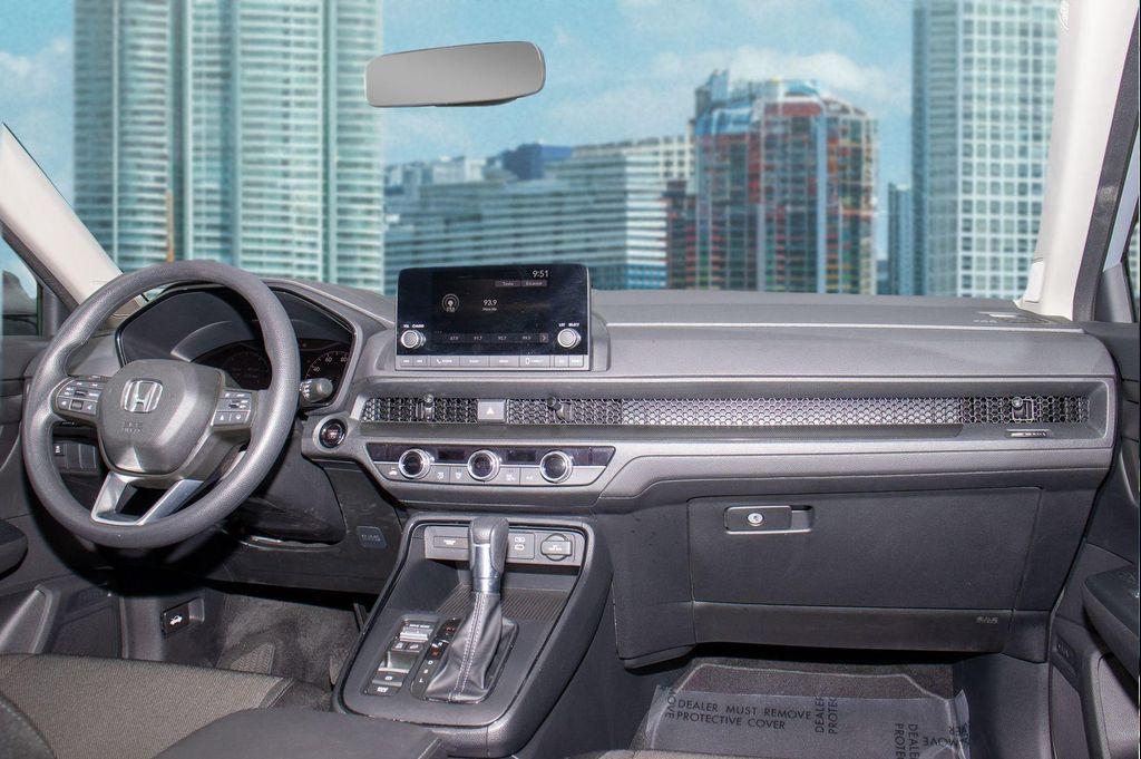 used 2025 Honda CR-V car, priced at $29,000