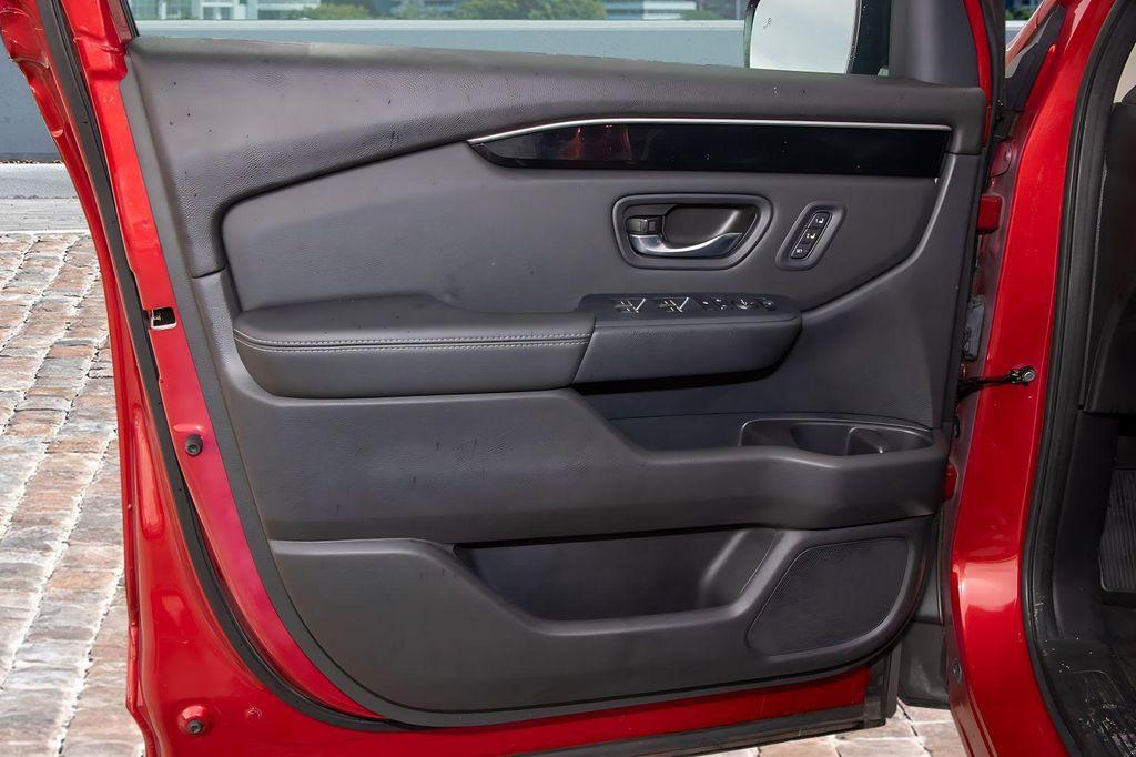 used 2023 Honda Pilot car, priced at $34,200